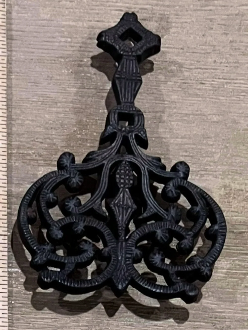 Vintage J.Z.H. Cast Iron Trivet #540 — Ornate Floral Scroll Design